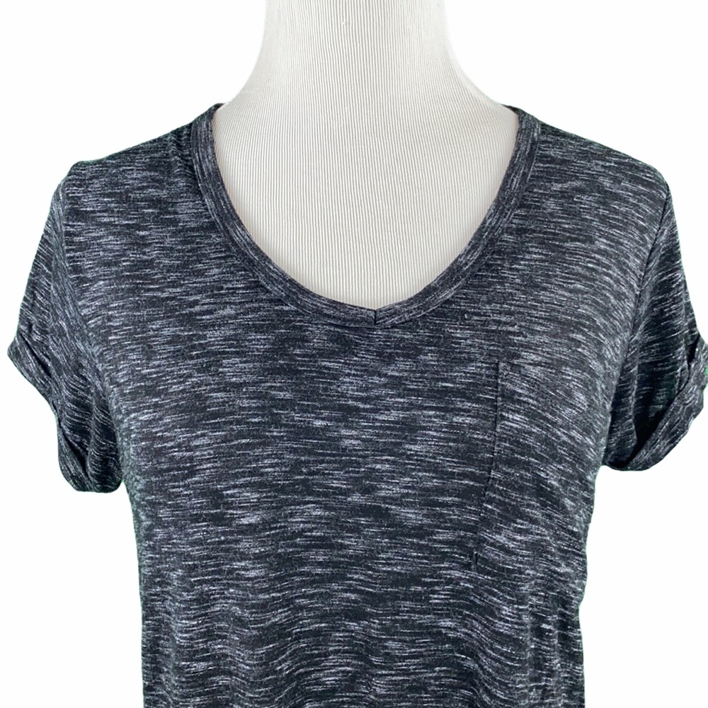 Cotton On Black Single Pocket Cuffed Sleeve Tee - Picture 2 of 11